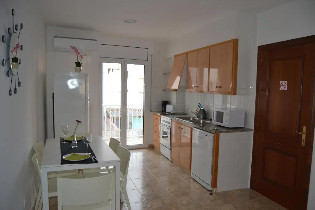 Apartments Figueres 0*, Figueres (Girona)